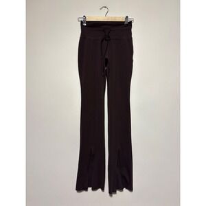 Vuori Women Burgundy Daily Split Flare Pants No Size